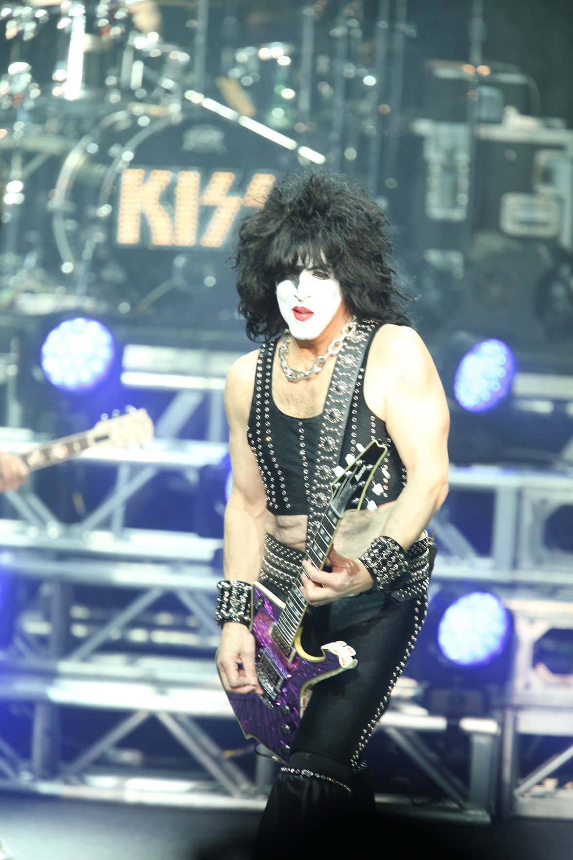 KISS